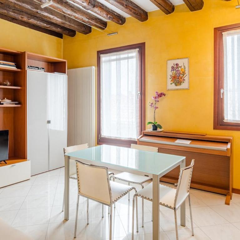 ELEGANT AND WIDE FLAT 5 min FROM THE TRAIN STATION - Appartamento con 2 Camere da Letto - 29