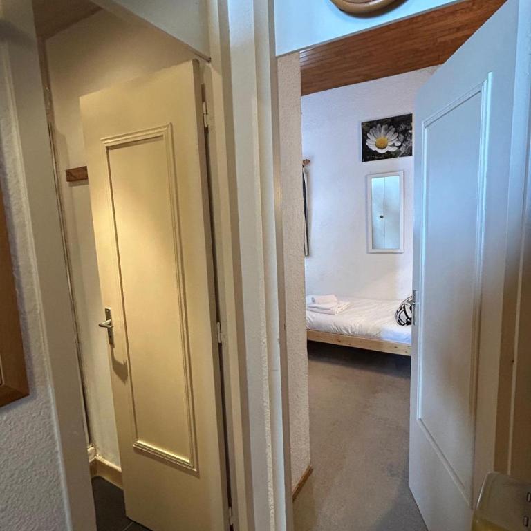 Ski-in Ski-out Apartment in Meribel Mottaret, Trois Vallees - Appartement 3 Chambres - 61