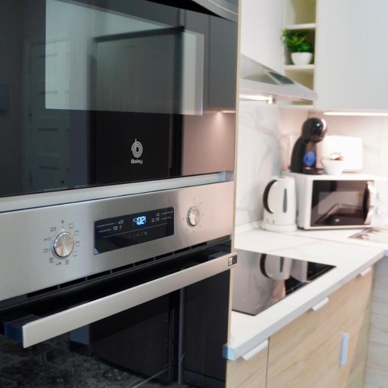 Seguro Spacious apartment with roomy terrace, newly renovated - Apartamento con terraza - 14