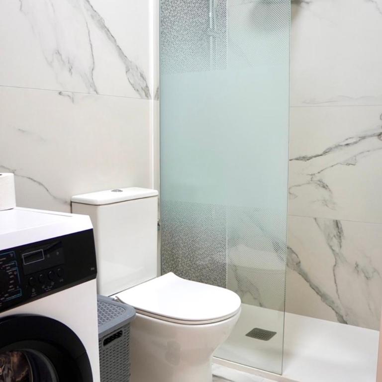 Seguro Spacious apartment with roomy terrace, newly renovated - Apartamento con terraza - 20