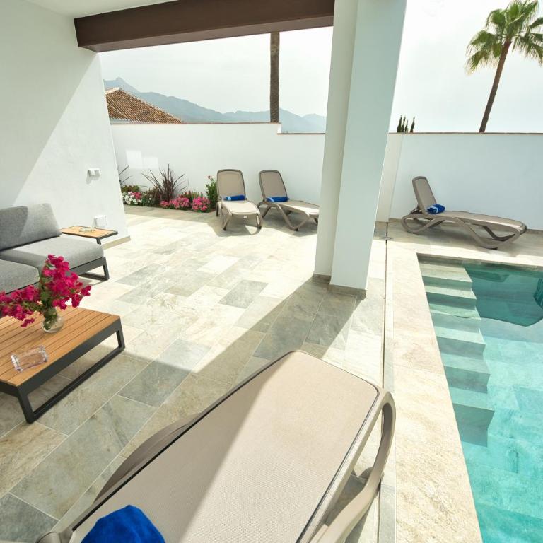 Villa Azahara - Villa with Sea View - 3