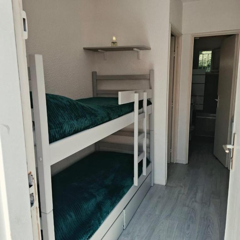Studio avec Coin Mer 4 couchages à Bandol - Appartement 1 Chambre - 9