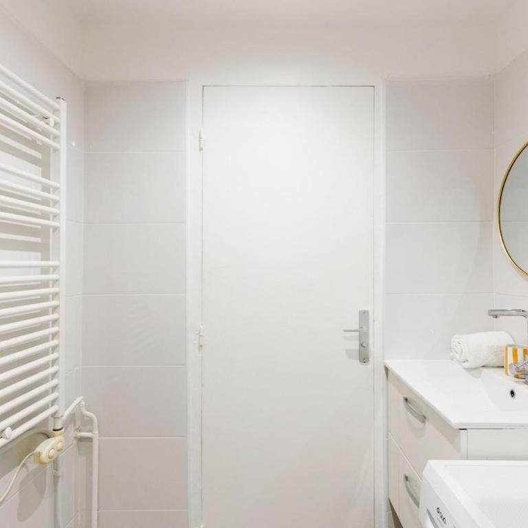 Upstays Studio 28m2 Balcony AC - Appartement 1 Chambre - 3