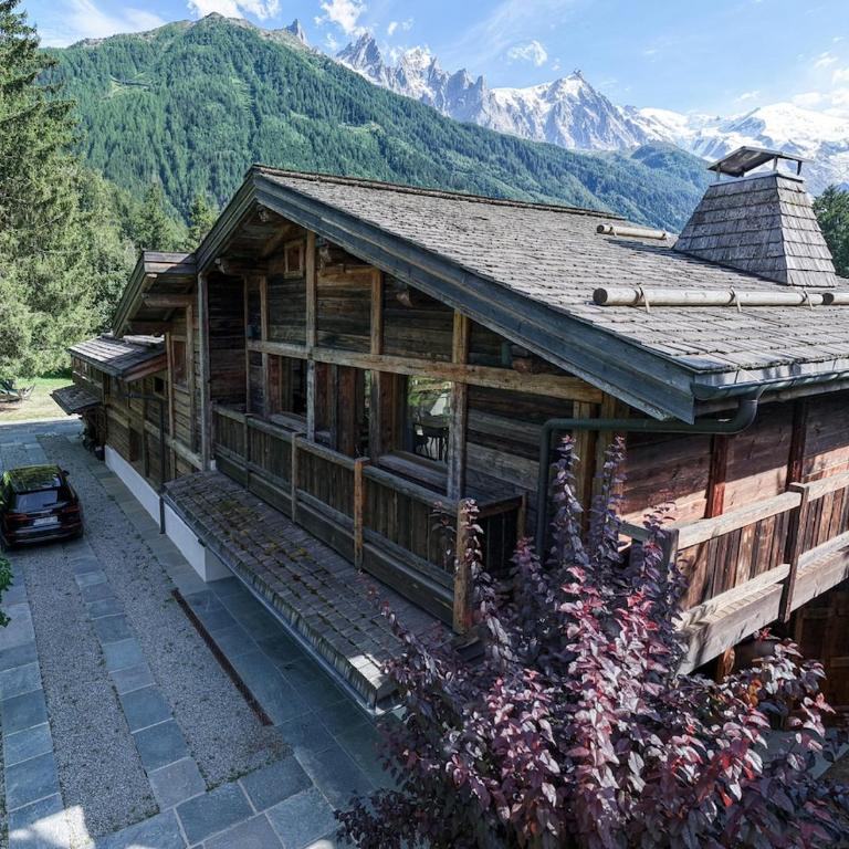 Chamonix Alpine Retreat - Ski, Bike & Hike - Chalet - 1