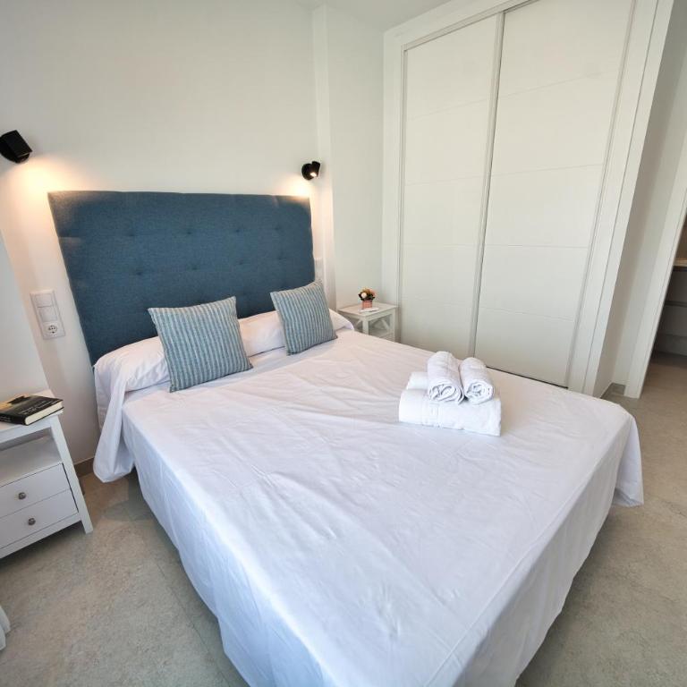 Villa Azahara - Villa with Sea View - 22