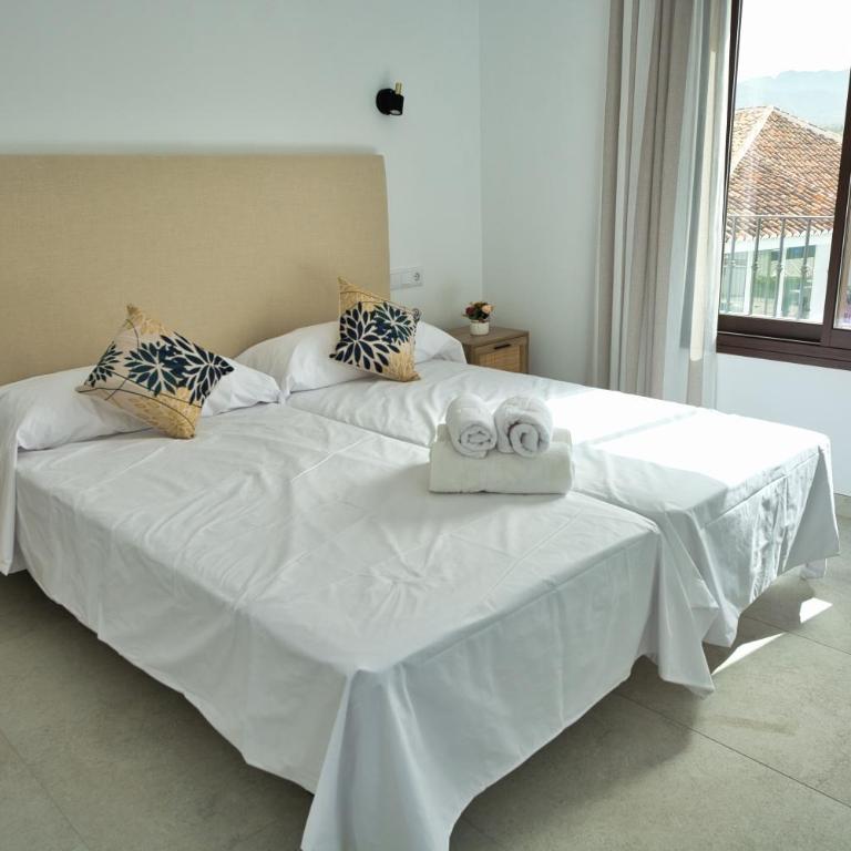 Villa Azahara - Villa with Sea View - 33