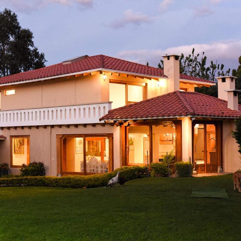 BUHO Luxury Guayllabamba Home BBQ Jacuzzi Pool - Casa de 6 dormitorios - 53