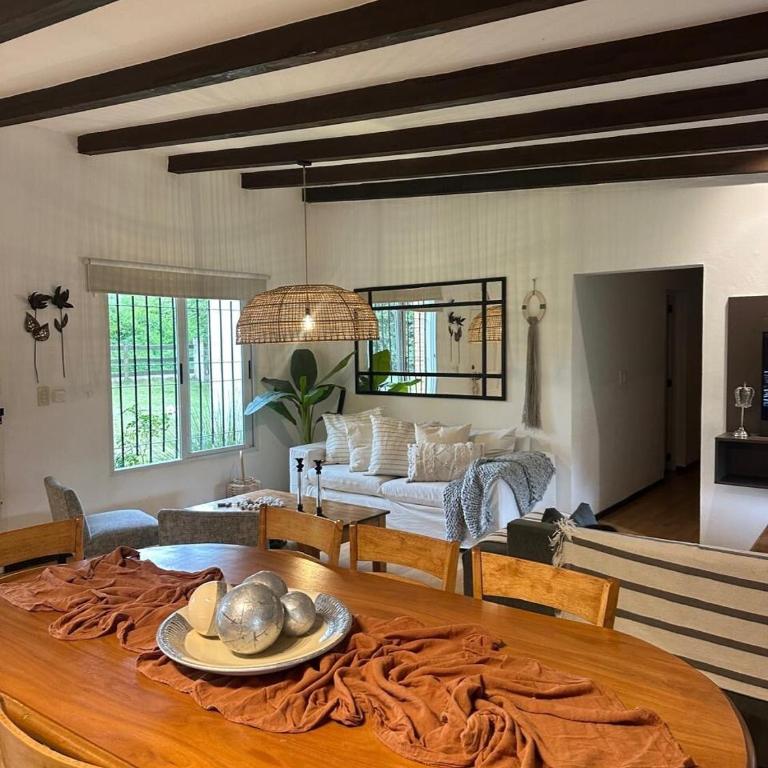 Casa en barrio Los Castaños, Tafi del Valle - Casa de 4 dormitorios - 3