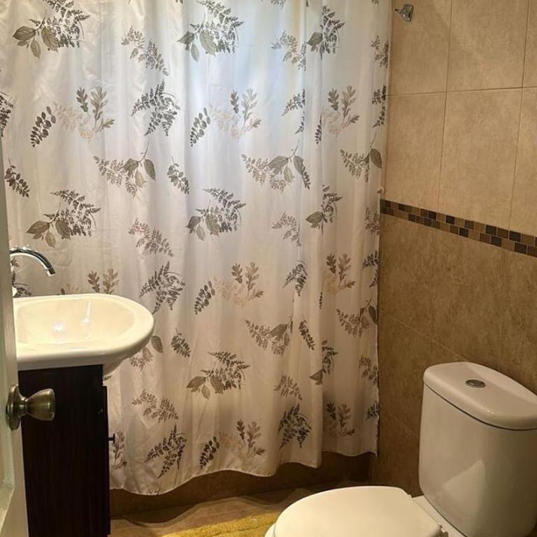 Casa en barrio Los Castaños, Tafi del Valle - Casa de 4 dormitorios - 5