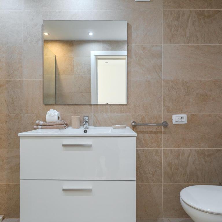 GO2TENERIFE Apart'Tudor Parque Santiago 2 - Appartement 2 Chambres avec Balcon et Terrasse - 16