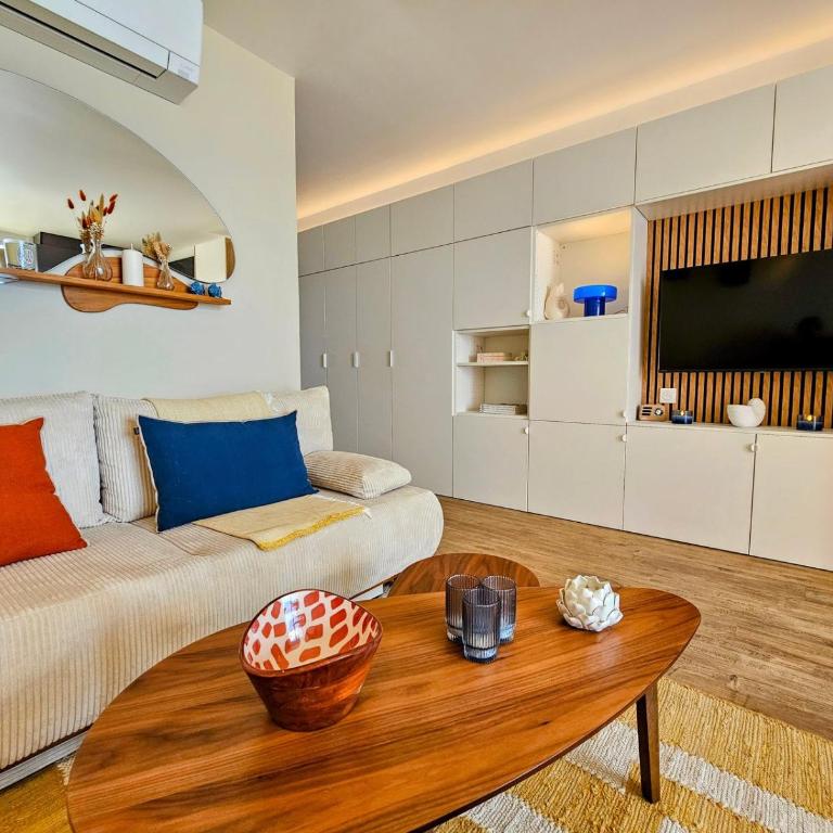 L'Horizon Bleu, Superbe Vue Mer, Piscine, Parking, Climatisation - Appartement 1 Chambre - Vue sur Mer - 9