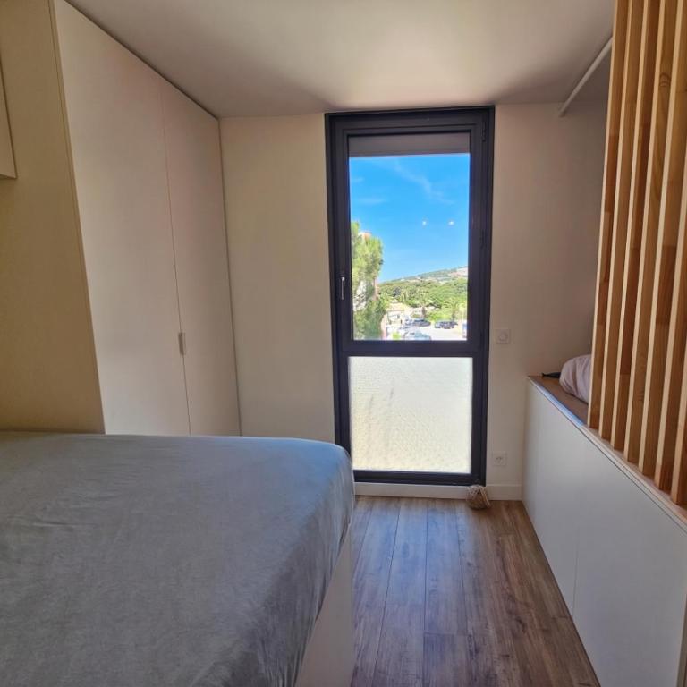 L'Horizon Bleu, Superbe Vue Mer, Piscine, Parking, Climatisation - Appartement 1 Chambre - Vue sur Mer - 13