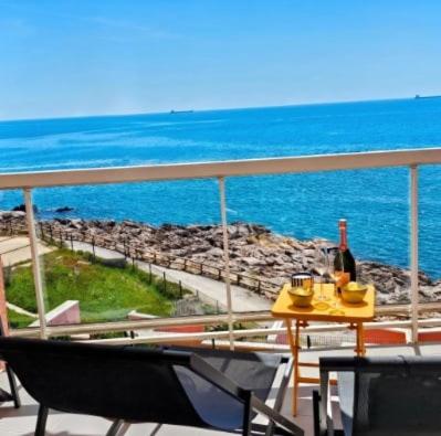L'Horizon Bleu, Superbe Vue Mer, Piscine, Parking, Climatisation - Appartement 1 Chambre - Vue sur Mer - 8
