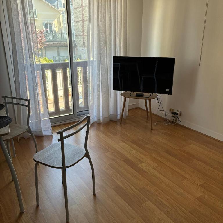 Centre Deauville - Appartement 1 Chambre - 13