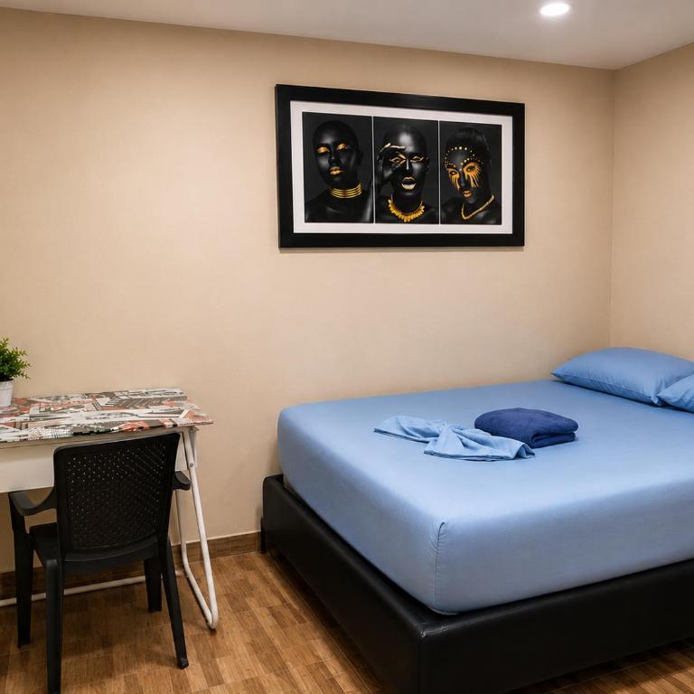 Hostal Avanza - Standard Queen Room - 4