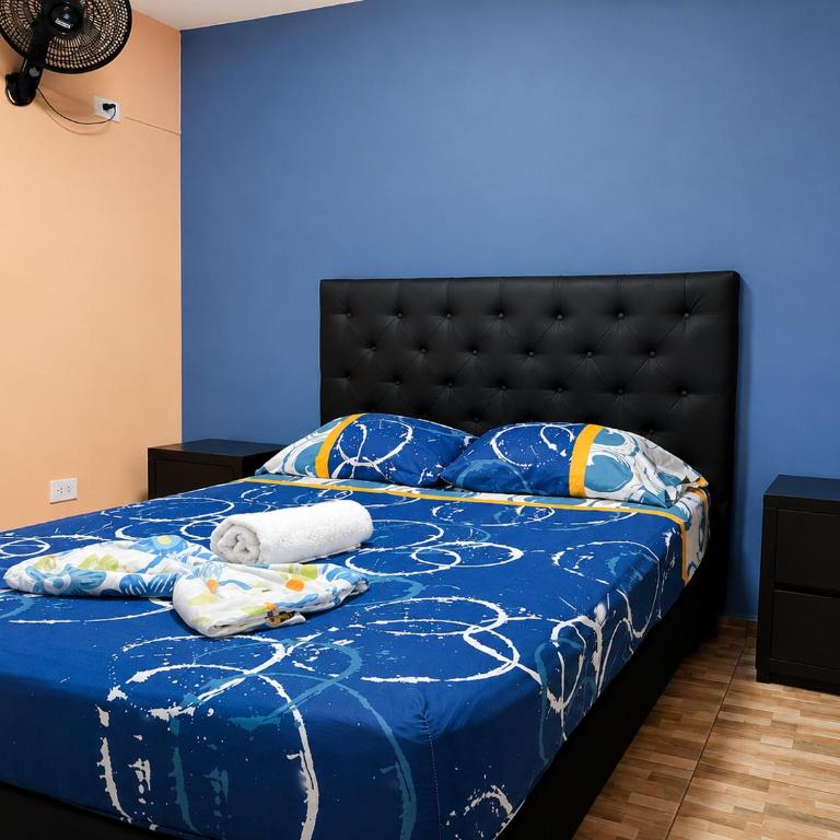 Hostal Avanza - Habitación Estándar - 1 cama grande - 6