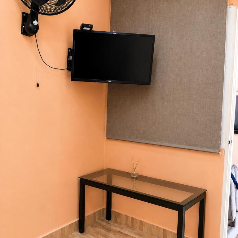 Hostal Avanza - Cabin on Boat - 2