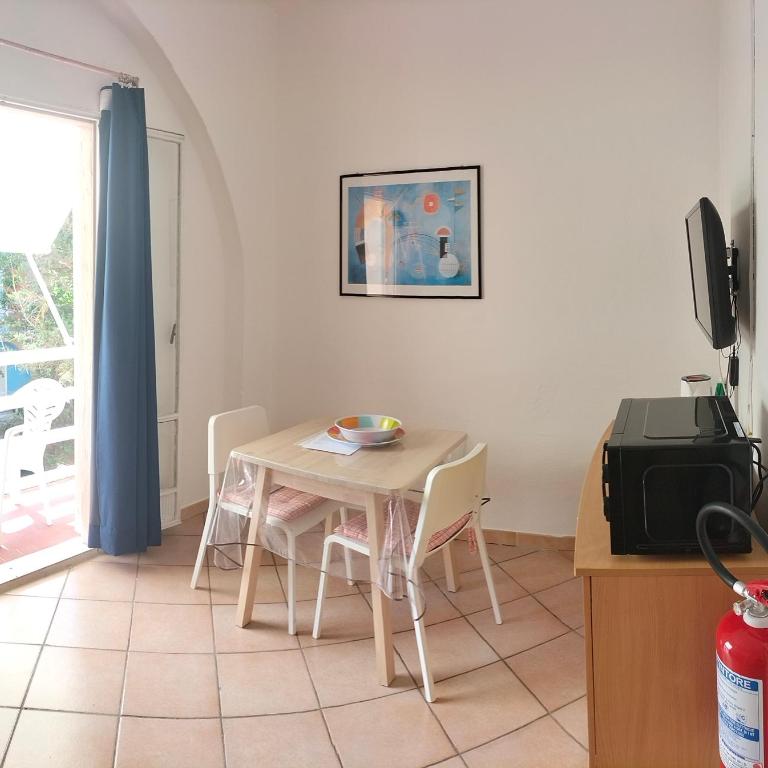 Piccolo bilocale immerso nel verde - Appartamento con 1 Camera da Letto - 7