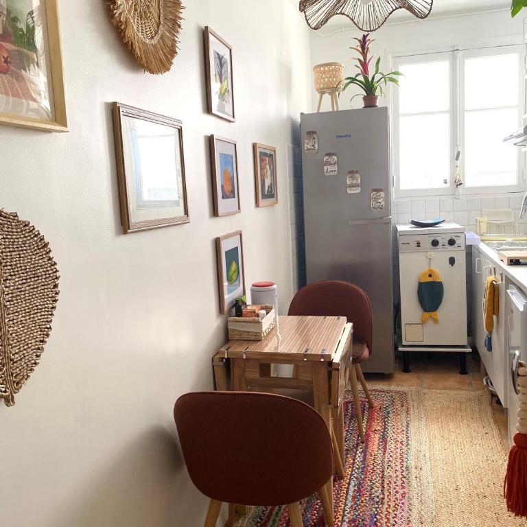 Charming Parisian cocoon with piano - Appartement - 11