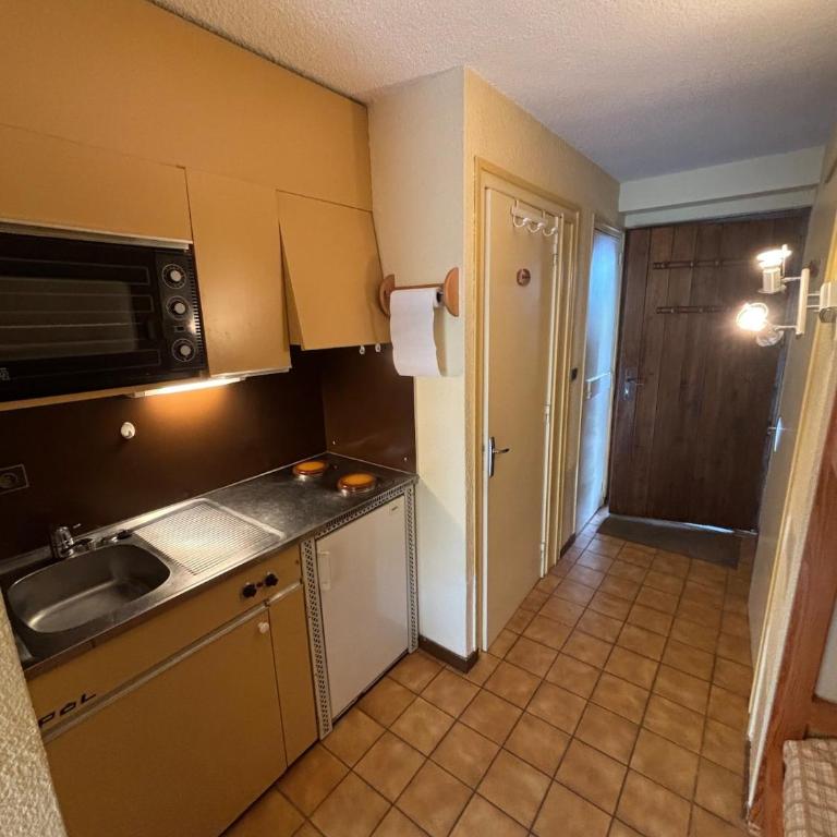 24 m2 cabine studio 4 personnes Les Gets - Appartamento con 1 Camera da Letto - 8