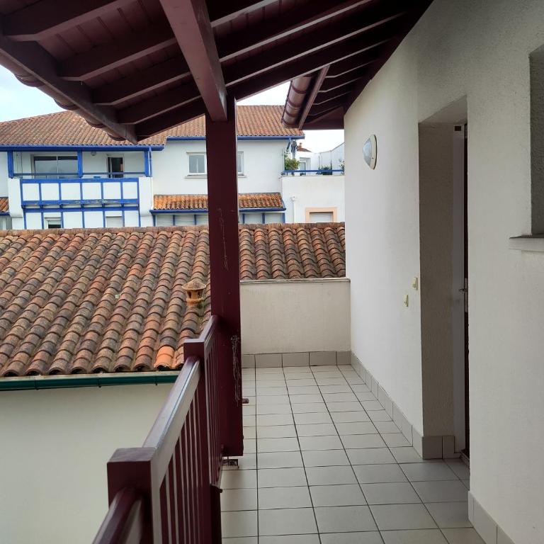 Chambre douillette avec parking privé, salle de bains privée et Netflix - Chambre Simple avec Salle de Bains Privative - 13