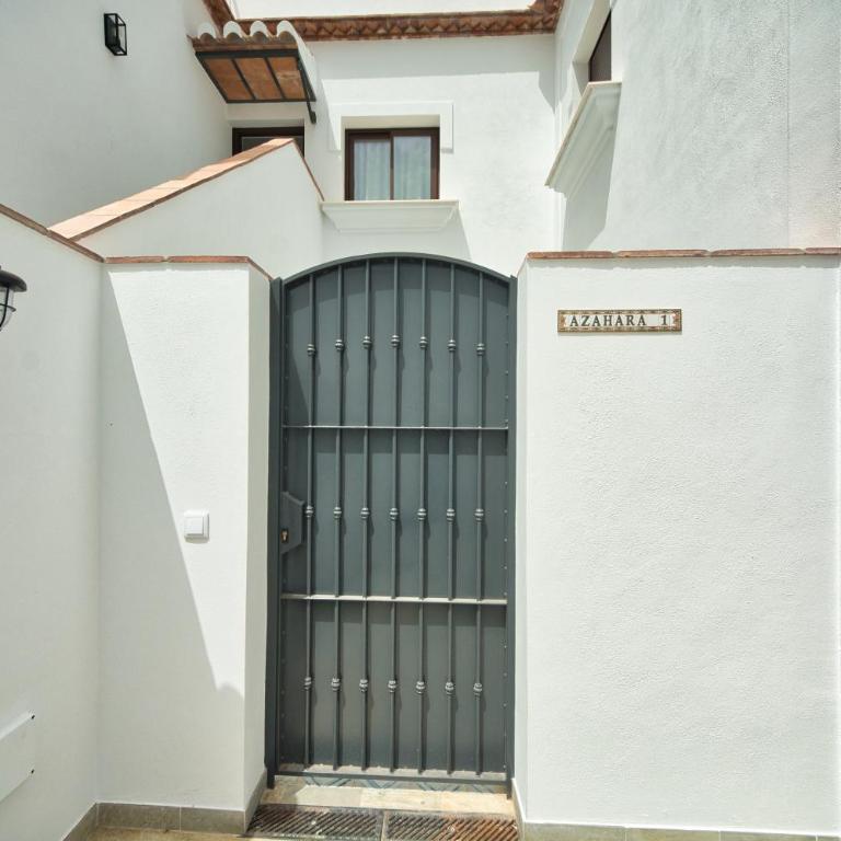Villa Azahara - Villa with Sea View - 9