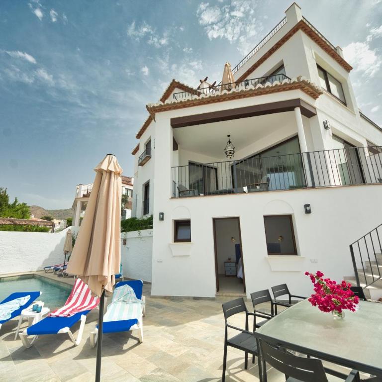 Villa Azahara - Villa with Sea View - 46