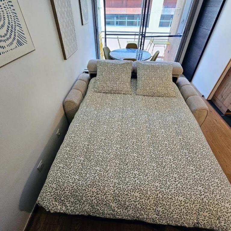 Le Berlioz, Renovated and private parking AC - Appartement avec Balcon - 10