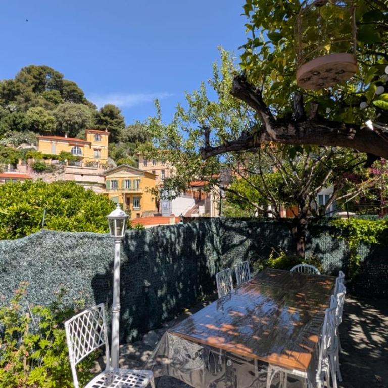 Villa Menton La Pomponette climatisée écrin de verdure a deux pas du centre - Maison 2 Chambres - 15