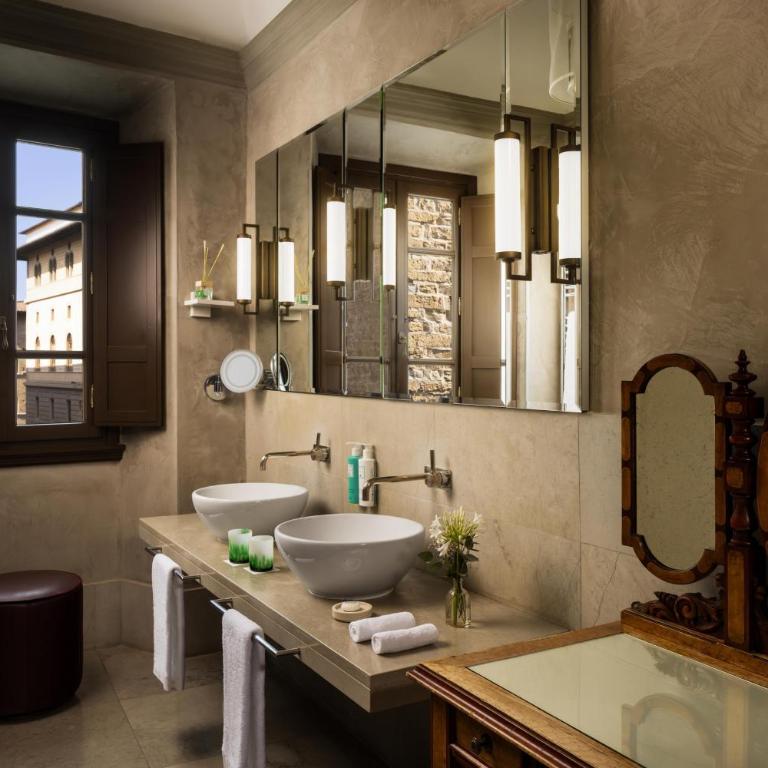 Porta Rossa Hotel Firenze, Colbert Collection - Torrigiani Junior Suite - 2
