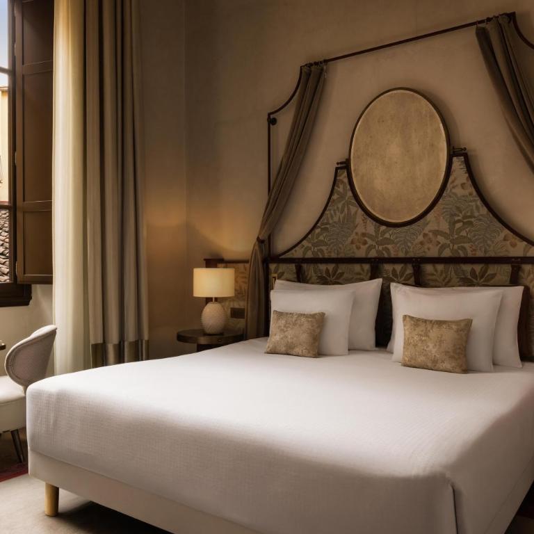 Porta Rossa Hotel Firenze, Colbert Collection - Bartolini Suite With Frescos - 4