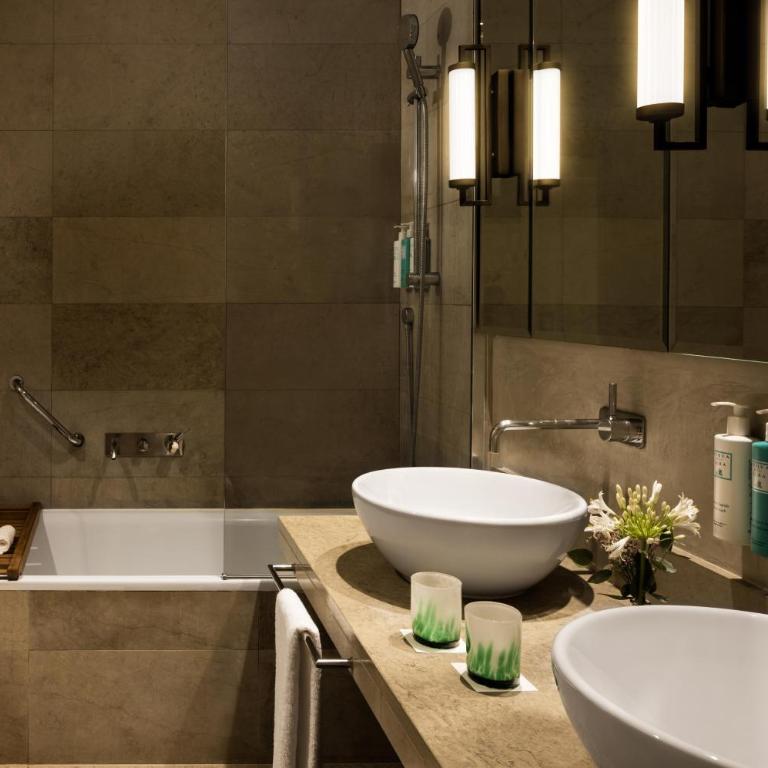 Porta Rossa Hotel Firenze, Colbert Collection - Gherardini Junior Suite - 5