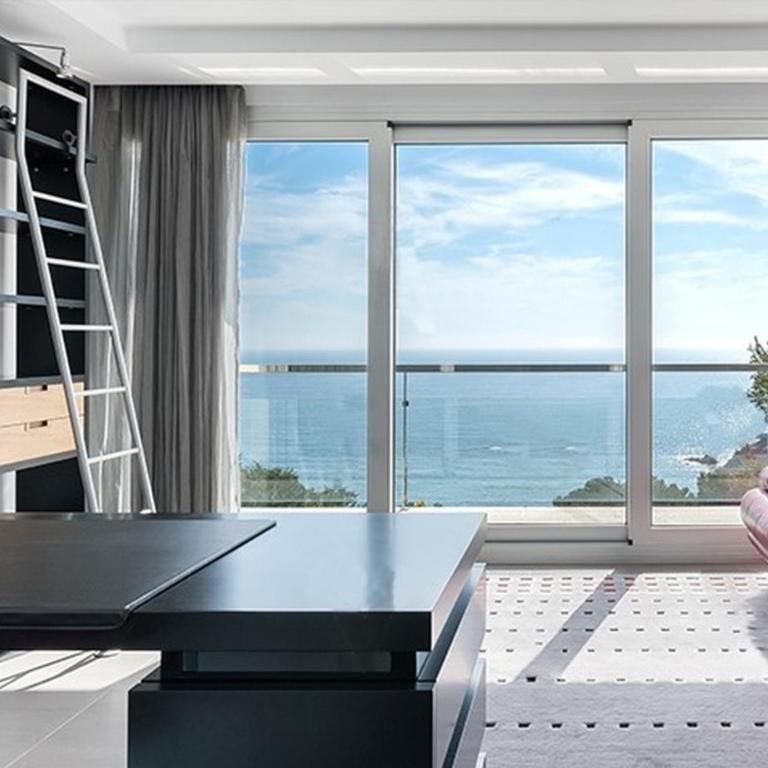 Casa moderna con vista al mar - Villa - 6