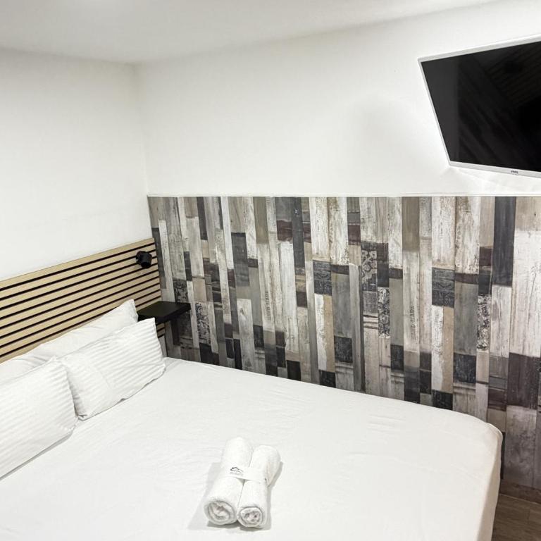Apartamentos Day Madrid PLAZA DE ESPAÑA II - Apartment - 1