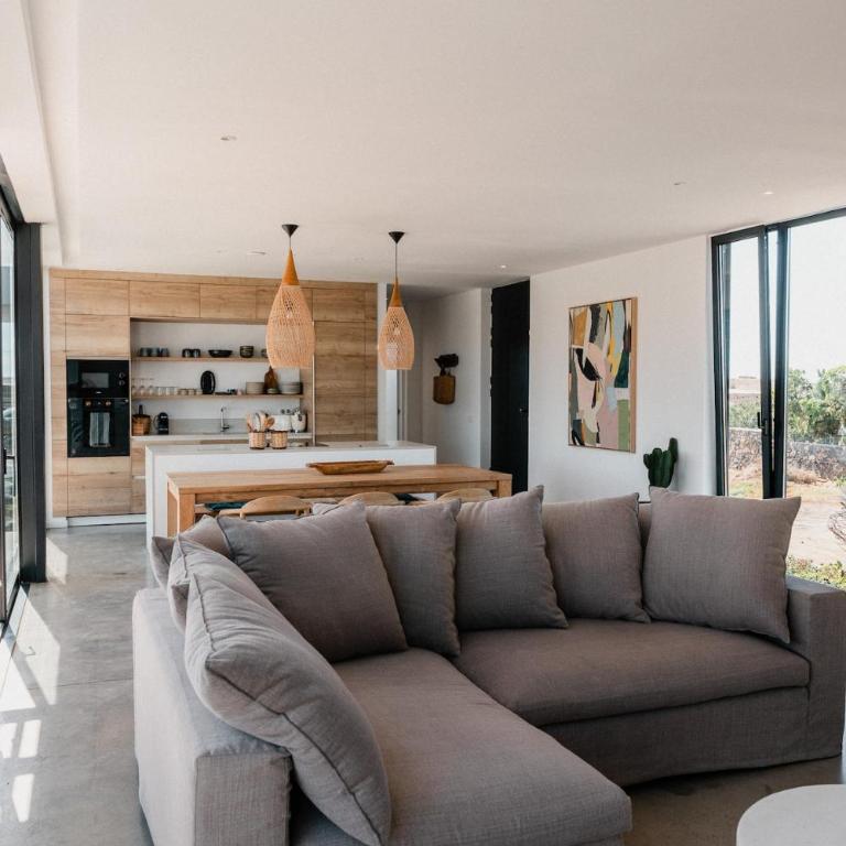 Villa Mango - 3 bedrooms - heated pool - Three-Bedroom Villa - 47