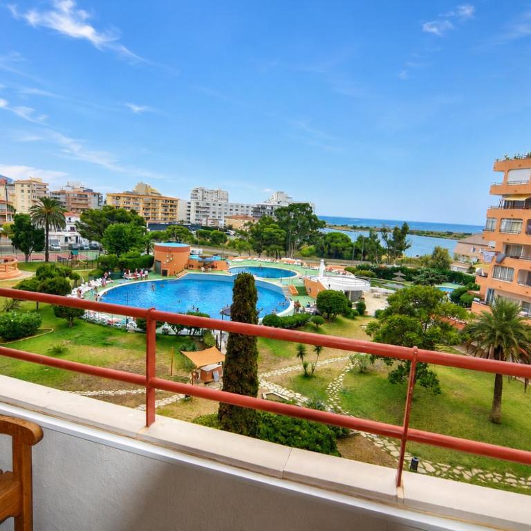 RNET IR Studio - 03-31 Roses Costa Brava - Apartamento de 1 dormitorio con terraza - 1