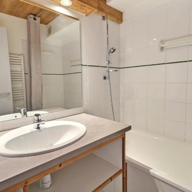 Confortable 2 Pièces avec Balcon, Animaux Admis, Skis aux Pieds - FR-1-182A-9 - Appartement - 6