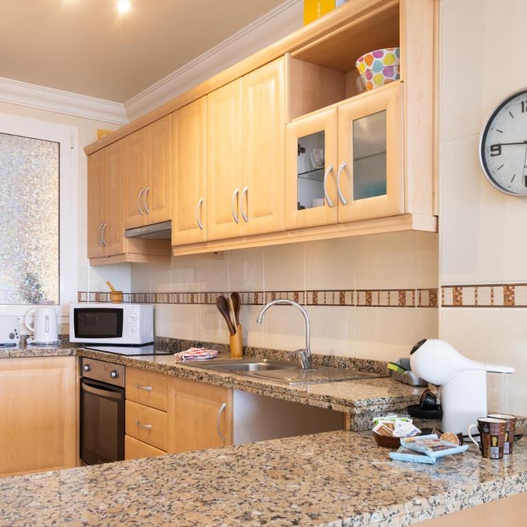 Apartamento con piscina climatizada y vistas - Appartement 2 Chambres - 20
