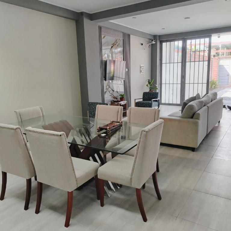 Amaru Lodge - Four-Bedroom House - 18