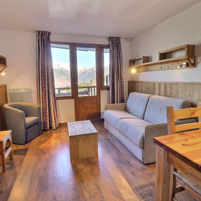Confortable 2 Pièces, Skis aux Pieds, Proche Commerces - FR-1-182A-20 - Appartement - 1