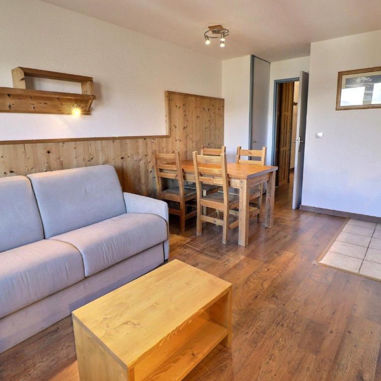 Confortable 2 Pièces, Skis aux Pieds, Proche Commerces - FR-1-182A-20 - Appartement - 8