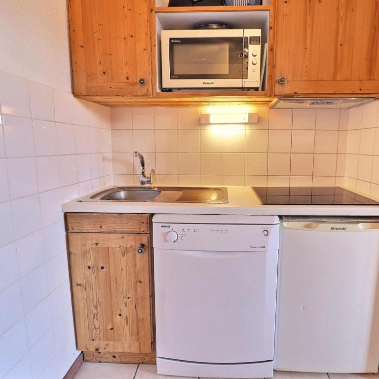 Confortable 2 Pièces, Skis aux Pieds, 2 Ch, 4 Pers, Non-Fumeur - FR-1-182A-16 - Appartement - 5