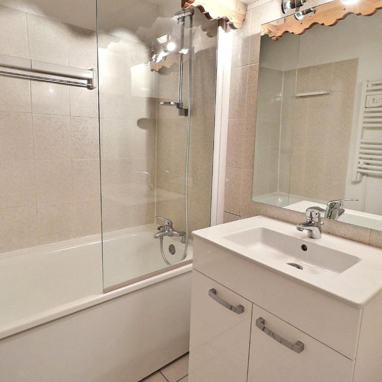 2 Pièces Confortables, Skis aux Pieds, Proche Commerces - FR-1-182A-1 - Appartement - 7