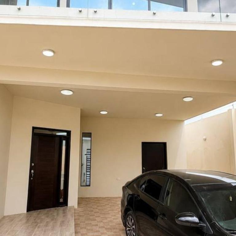 Luxury Beach House 5 Bedrooms Private Pool & BBQ - Villa con piscina privada - 55