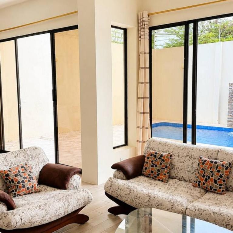 Luxury Beach House 5 Bedrooms Private Pool & BBQ - Villa con piscina privada - 37