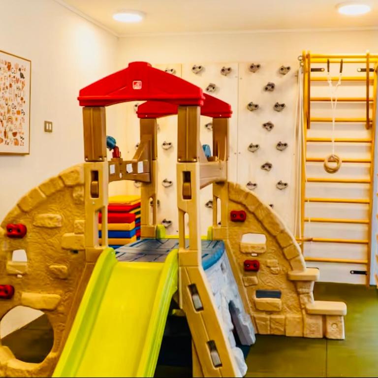 Departamento con estacionamiento gratis - Apartamento de 2 dormitorios - 20