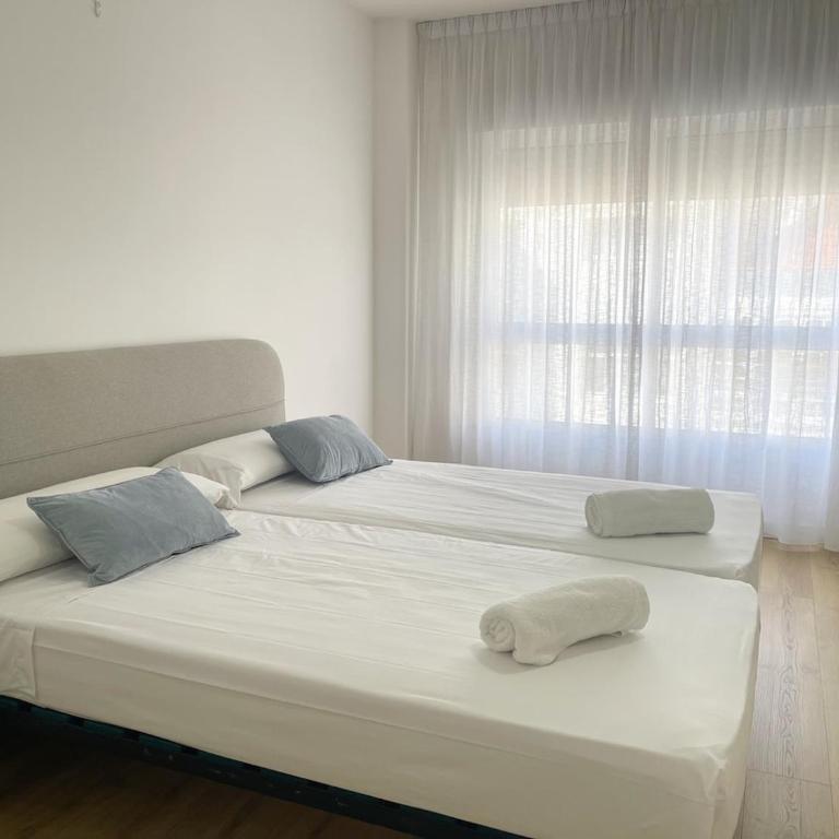Apartamento nuevo en el Centro - 4 Habitaciones - Apartment - 23