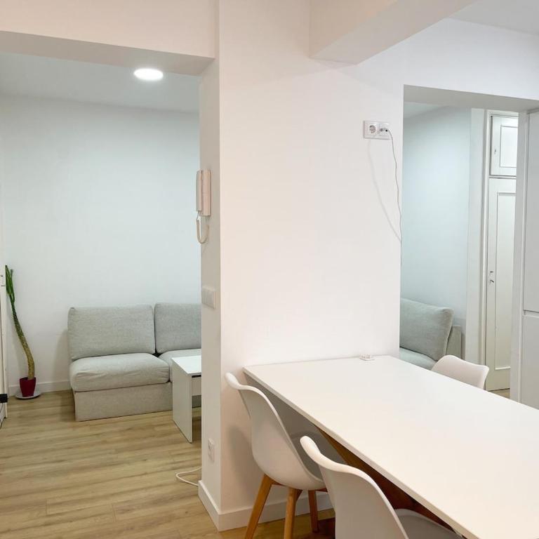 Apartamento nuevo en el Centro - 4 Habitaciones - Apartment - 27