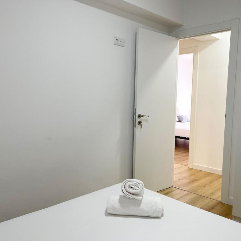Apartamento nuevo en el Centro - 4 Habitaciones - Apartment - 35