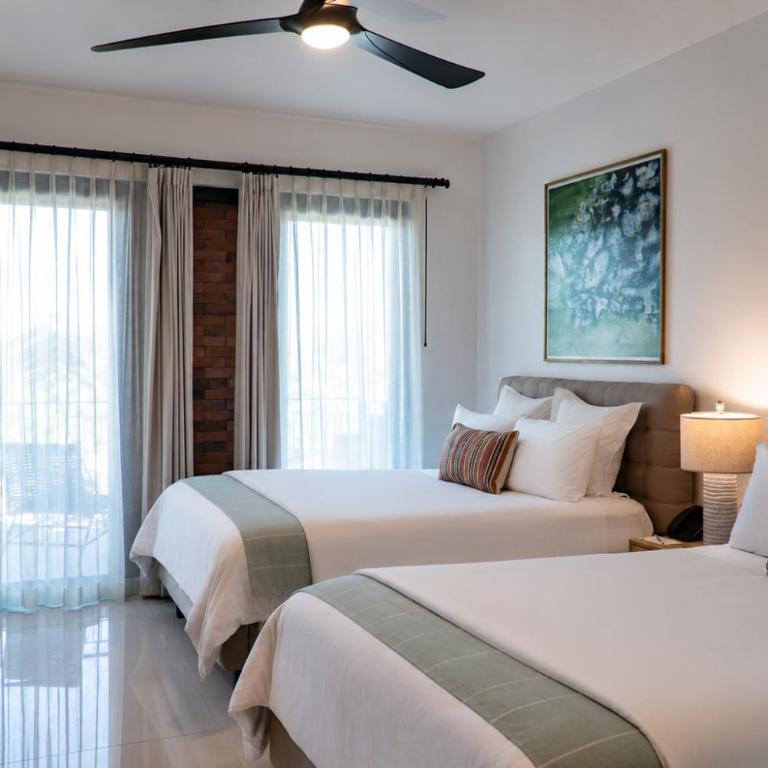 Flamboyan Hotel & Residences - BALCONY TWO BEDROOM RESIDENCE - 9